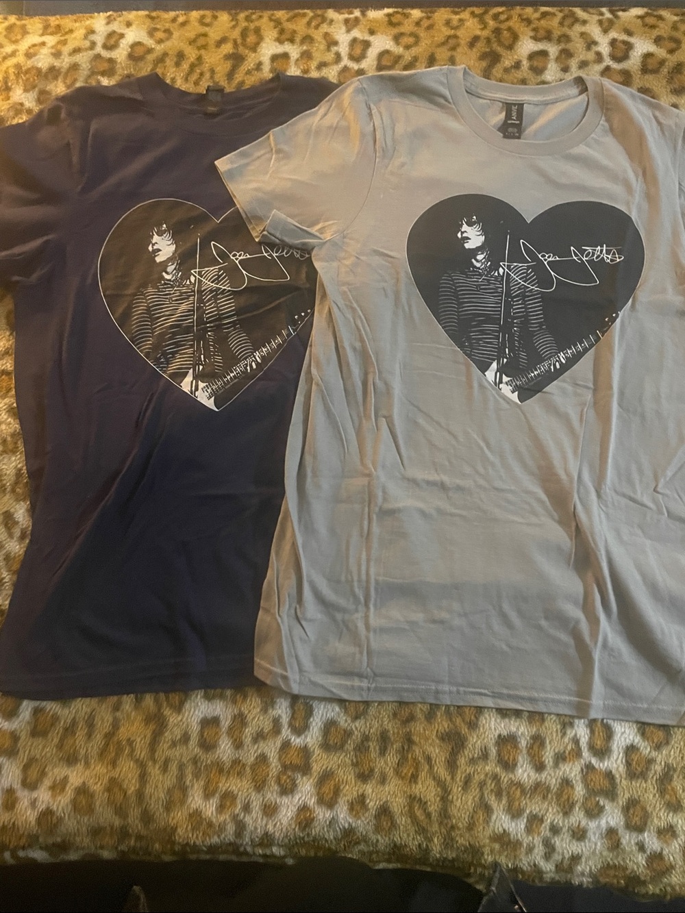 Joan Jett & Black Hearts Shirts